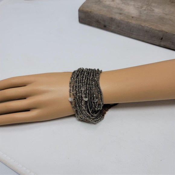 25 Strand Beaded Bracelet Crocheted Ends Boho Styl - Picture 7 of 9